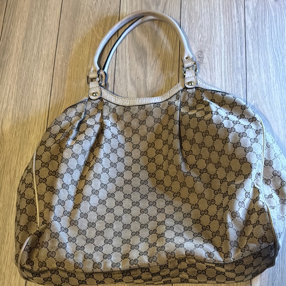 Gucci Brown Monogram Tote Bag - Picture 8 of 12
